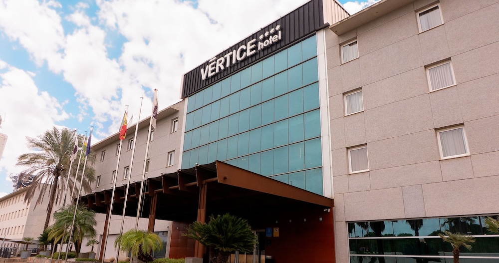 Hotel Vertice Aljarafe in BORMUJOS