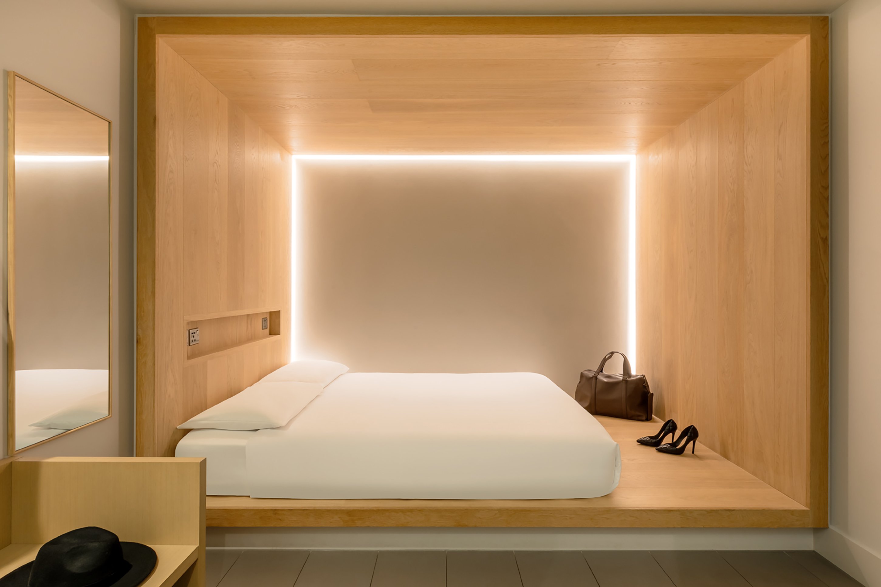 Cocoon 2, Double Bed
