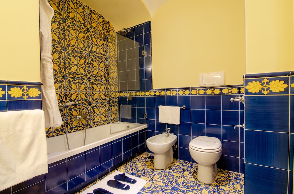 Imperial Hotel Tramontano 19/39