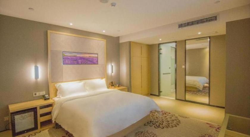 Lavande Hotels Guangzhou Tianhe Tiyu West Road Metro Station 27/51