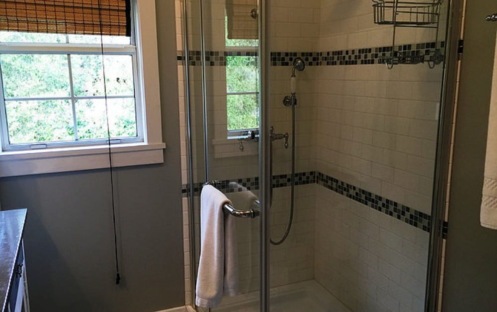 Dolan House B&B 8/20