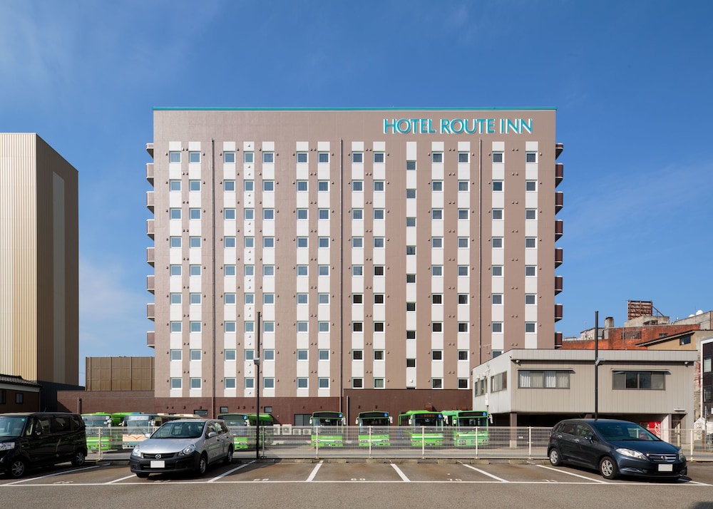 HOTEL ROUTE INN TAKAOKA EKIMAE 51/53