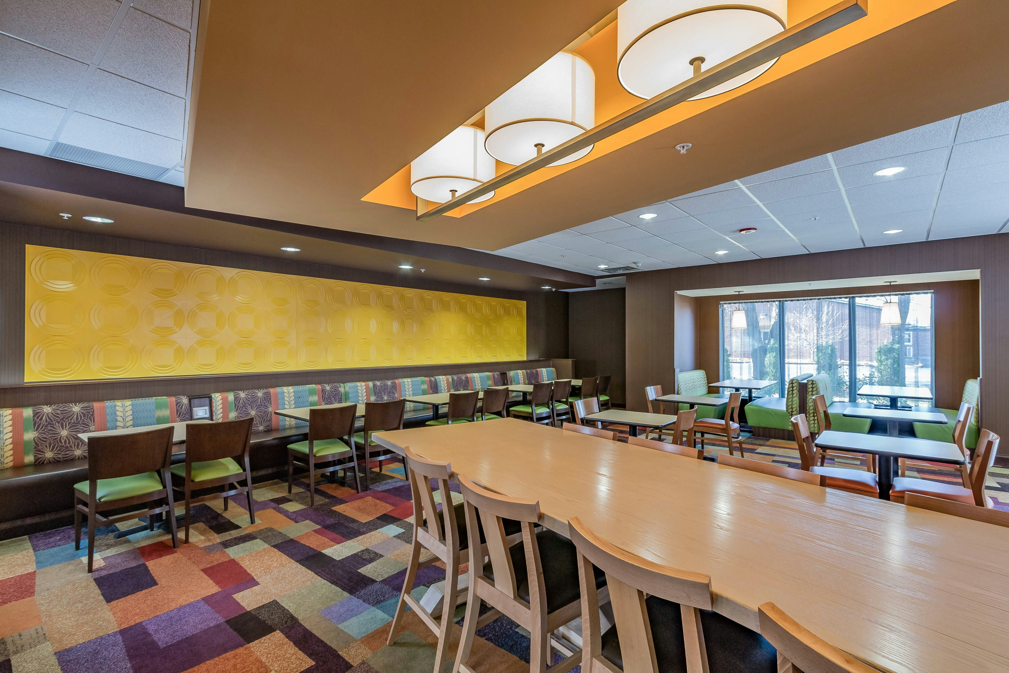 Fairfield Inn And Suites By Marriott Elkhart 12/19