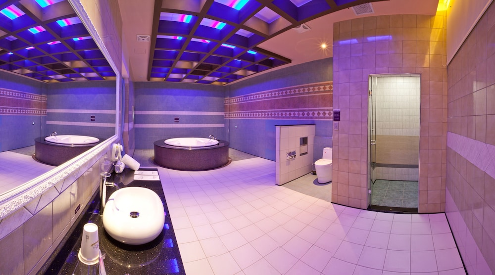 Wei Feng Exquisite Hotel Nanzi Branch 27/50