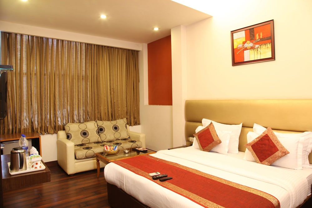 EXECUTIVE, DOUBLE BED