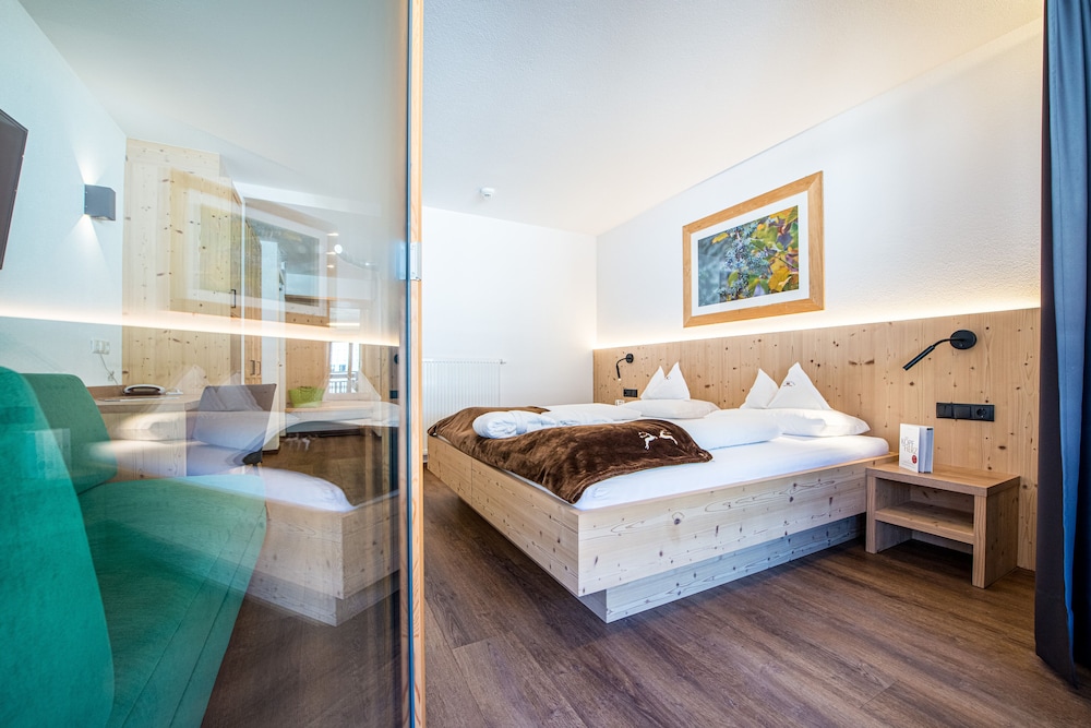 Alphotel Stocker 11/39