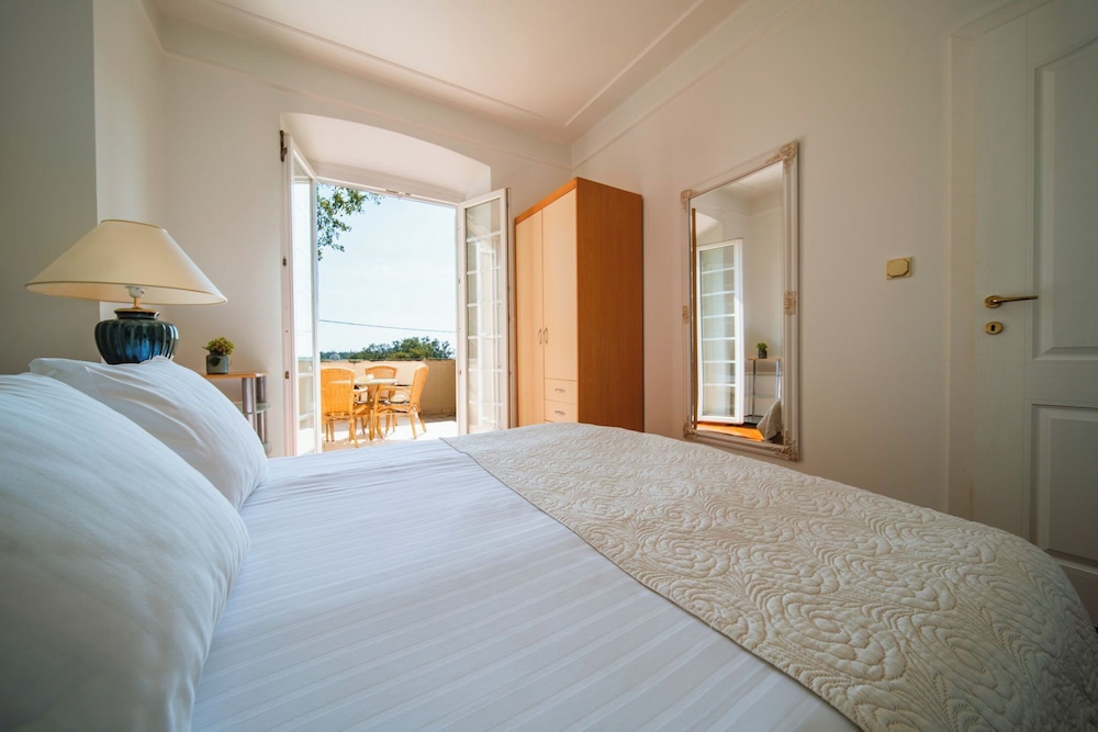 Villa Tereza 8/61