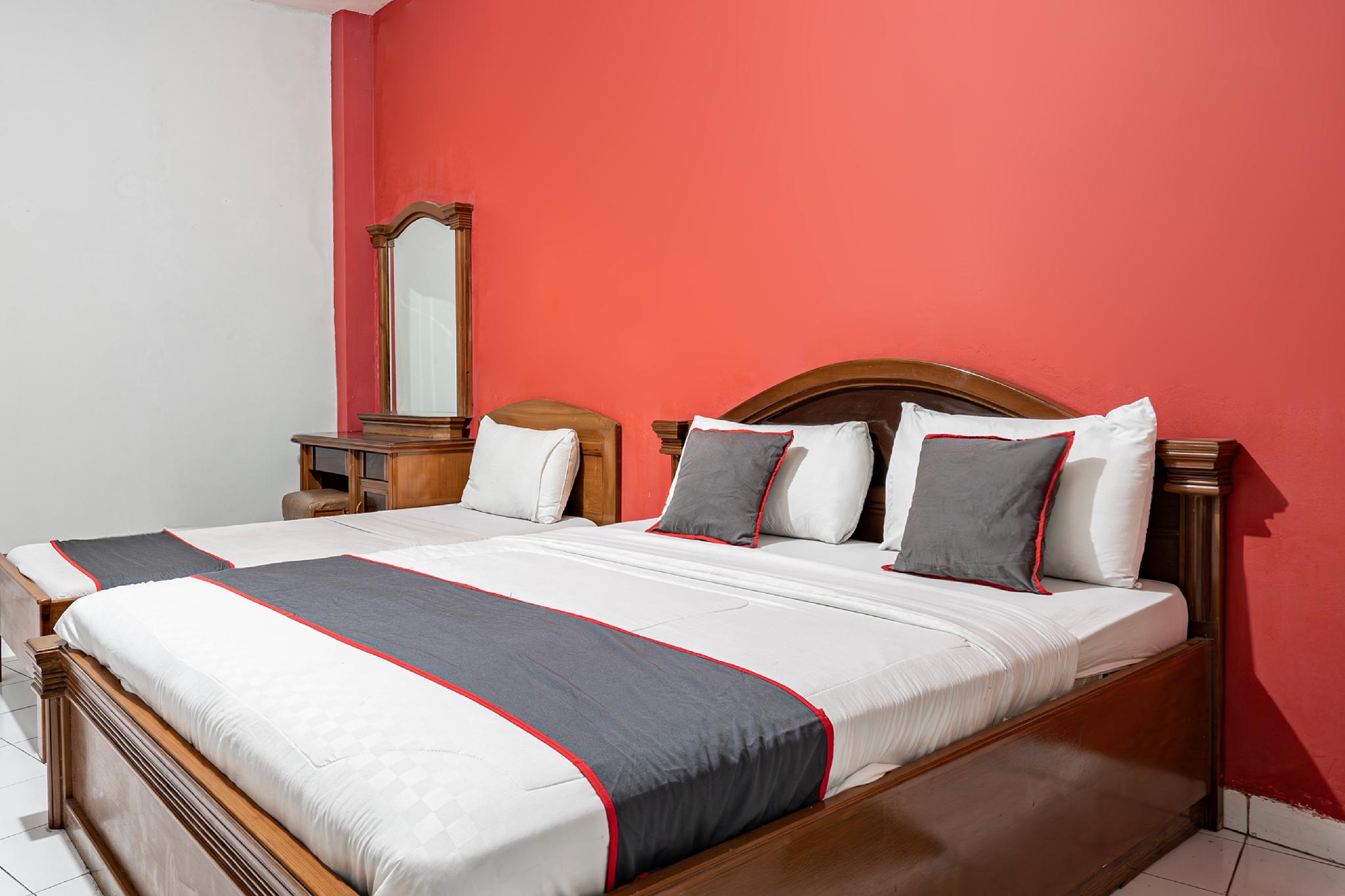 Capital O 94108 Hotel Abadi 9/15