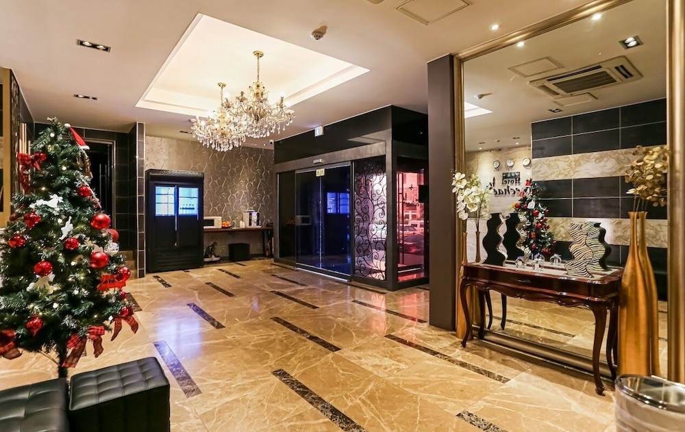 Echae Hotel 3/88