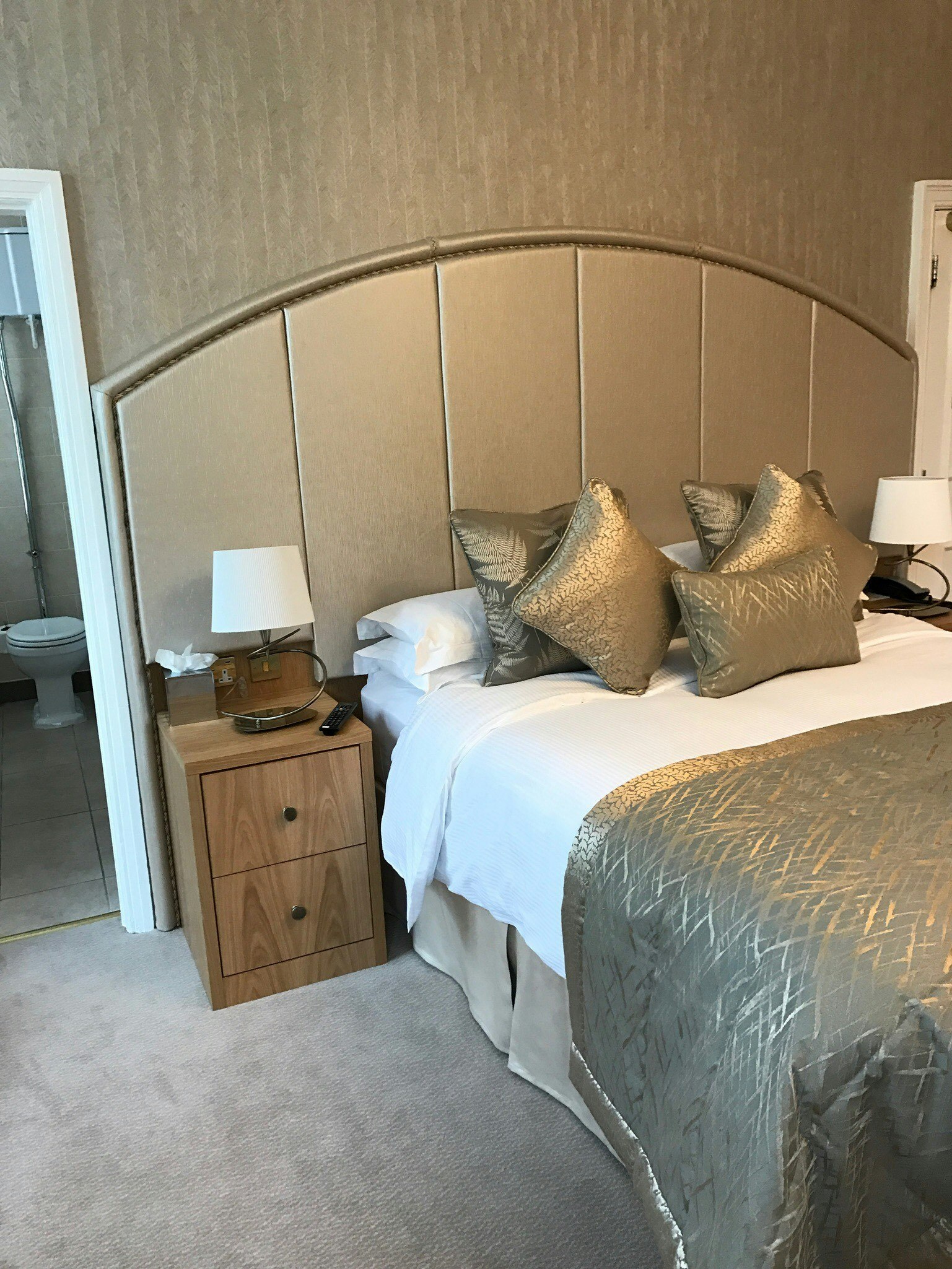 Dean Court Hotel 18/23