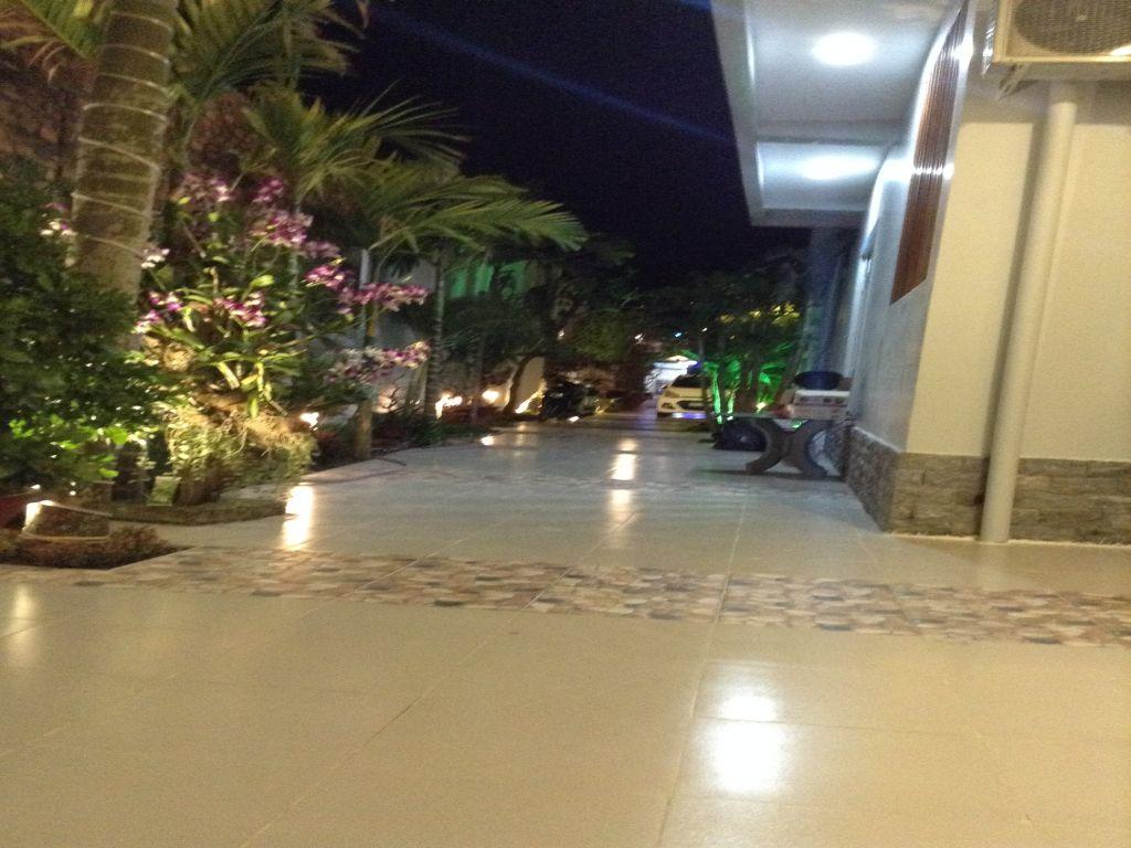 Halona Hotel 35/35