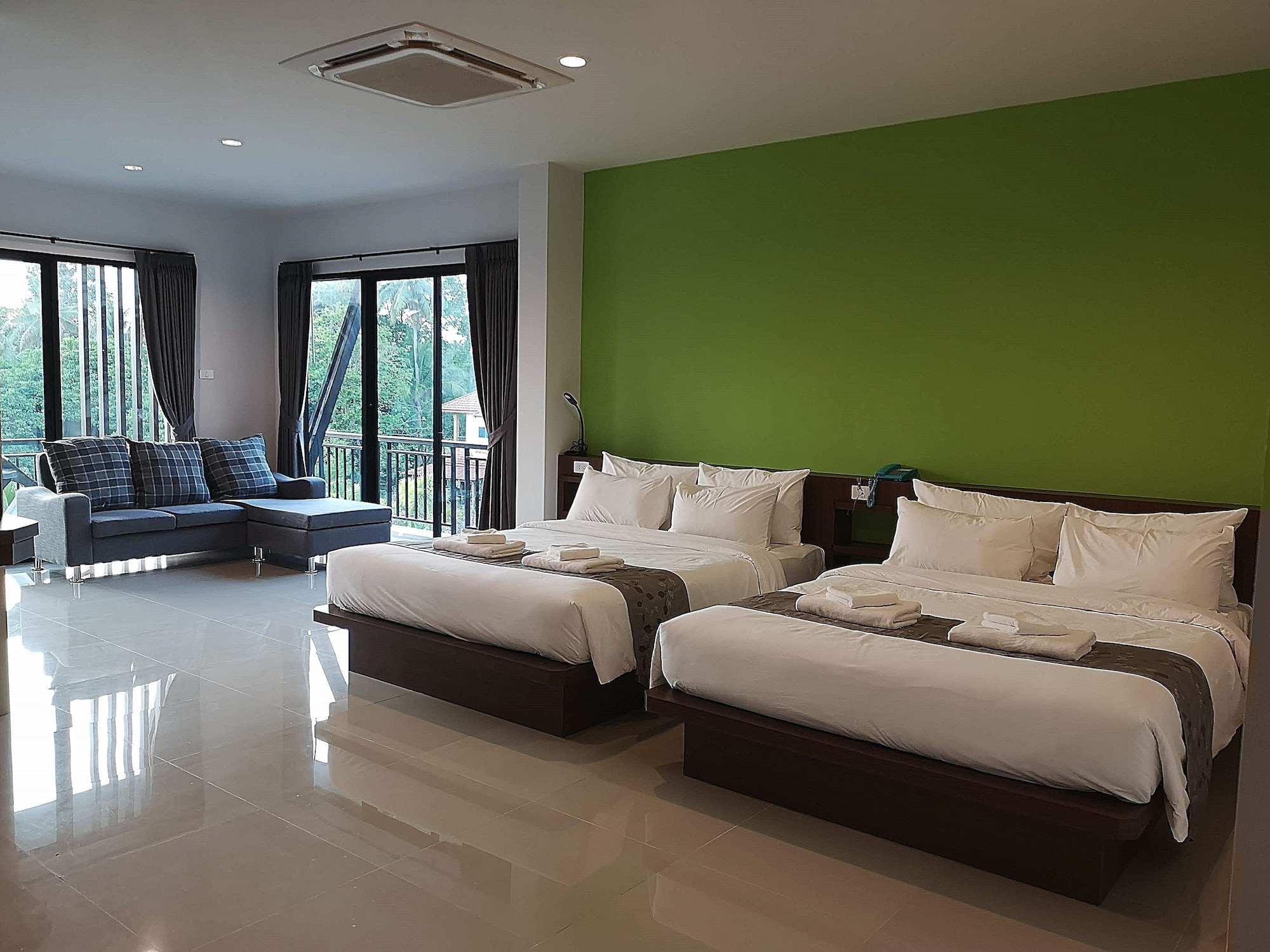 Superior Family Room