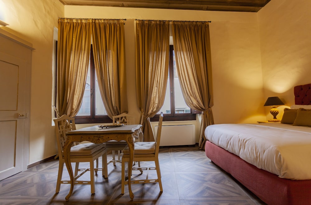 Palazzo Martellini Residenza D'epoca 12/52