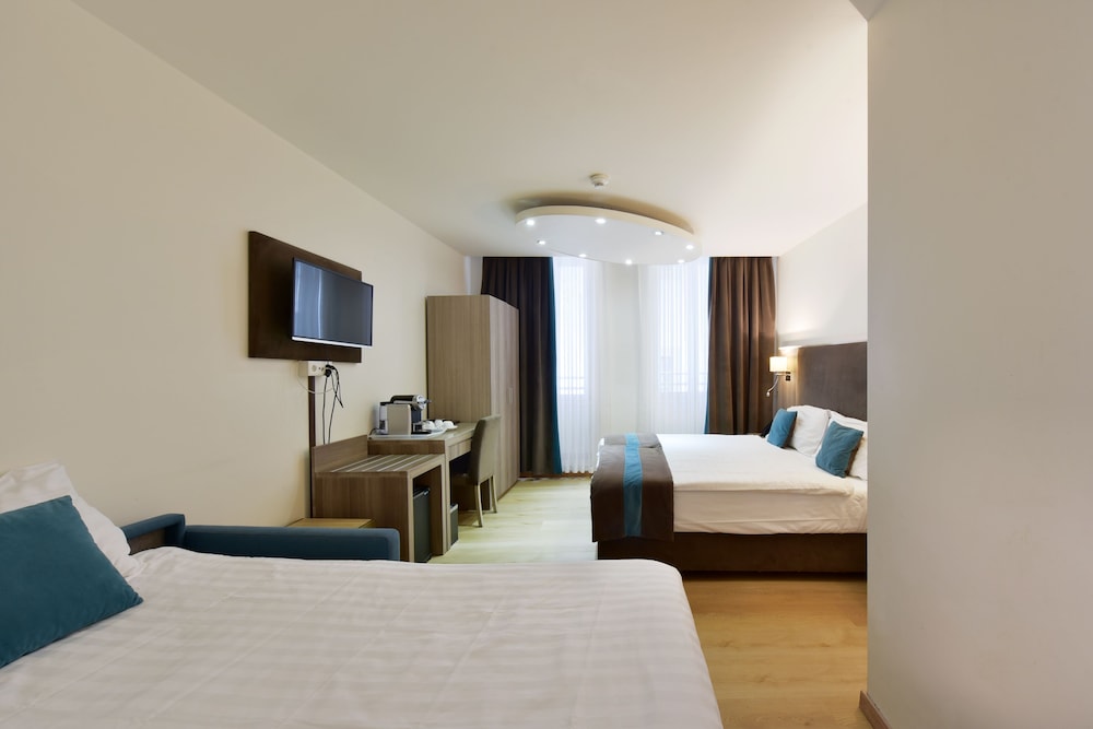 Hotel Rousseau Geneva 23/50