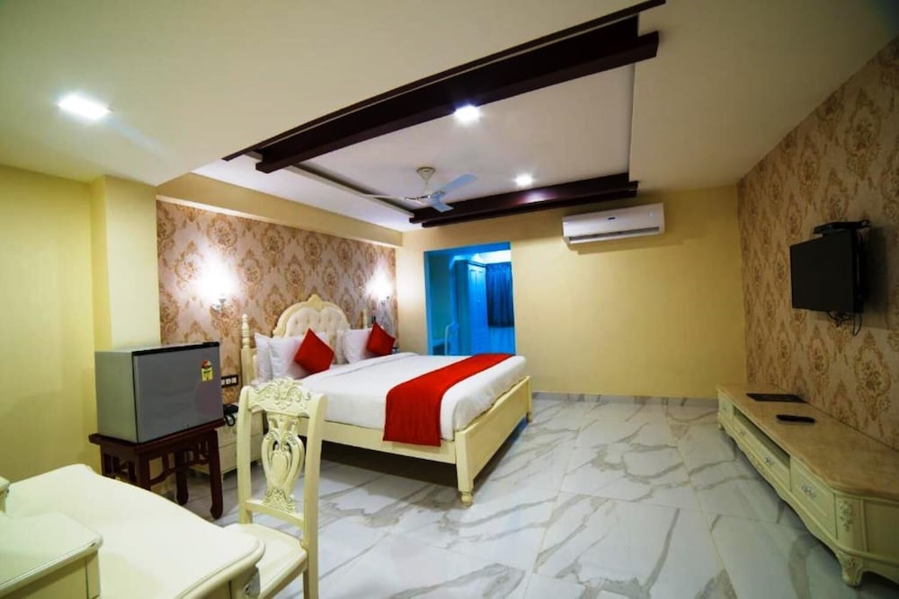 Oyo 14759 Hotel President 27/55