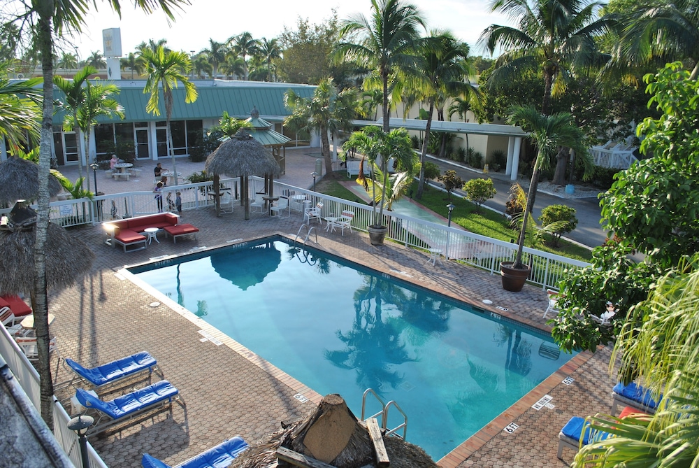 Floridian Hotel 65/71