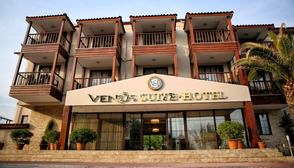 Venus Suite Hotel 6/50