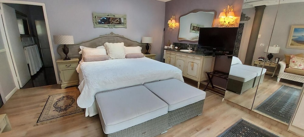 Roosboom Luxury Apartments 9/50