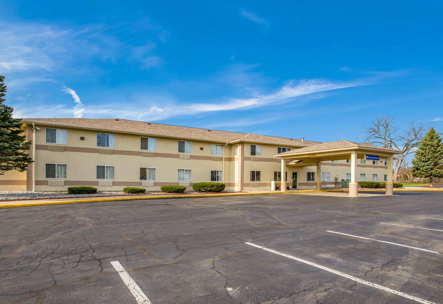 Americas Best Value Inn Charlotte Mi 27/30
