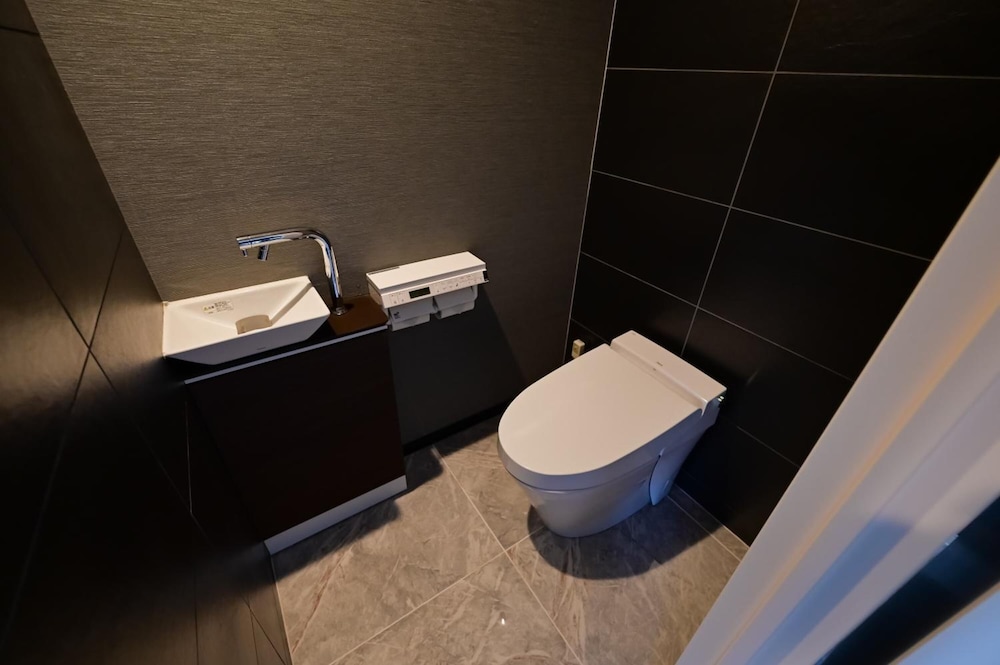 HOTEL STATE TENNOJI 53/56