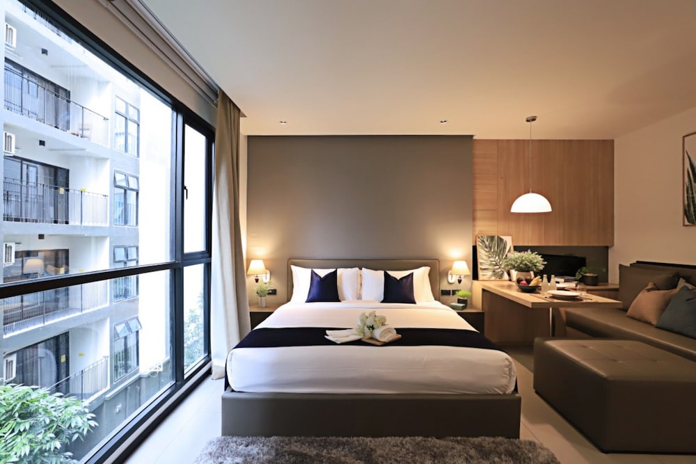 Alix Bangkok Hotel 15/77