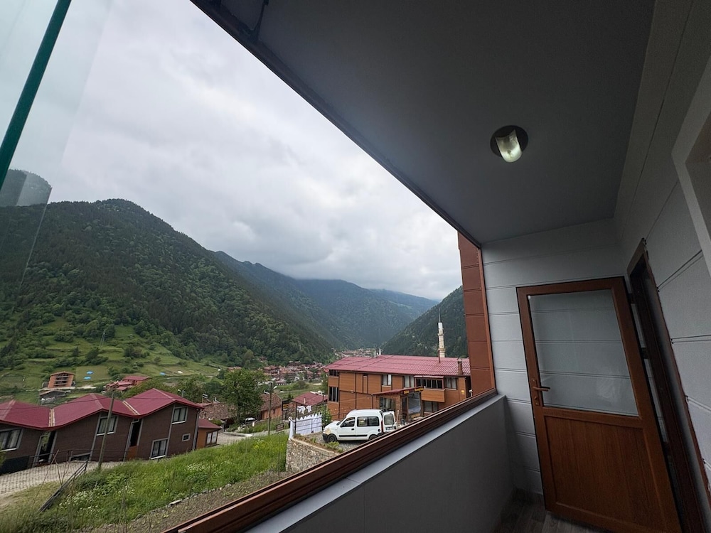 Ozbek Suit Otel 2/58