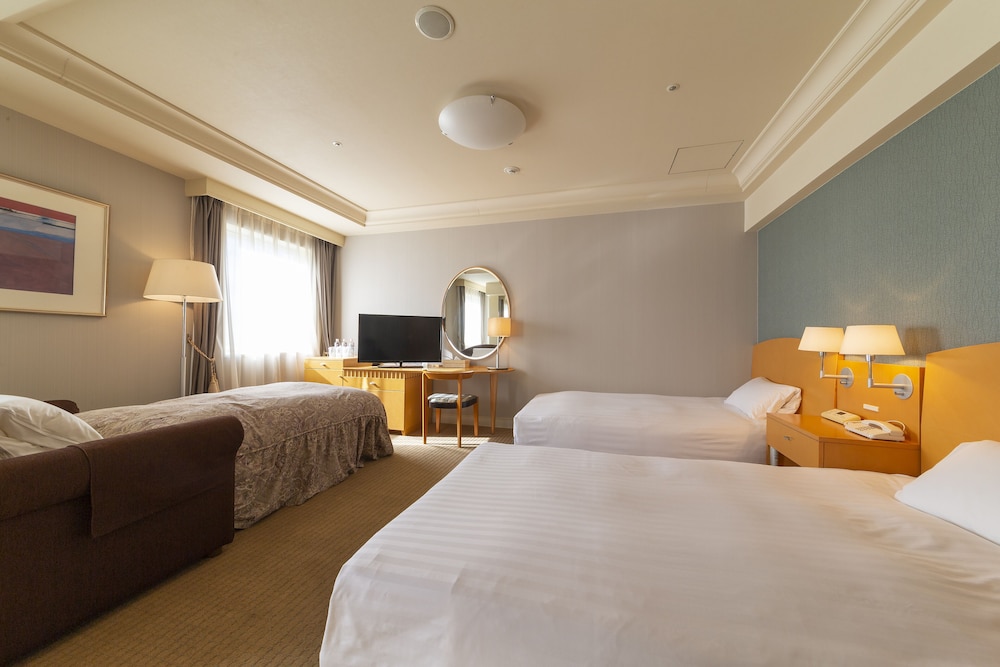 Rihga Hotel Zest Takamatsu 12/63