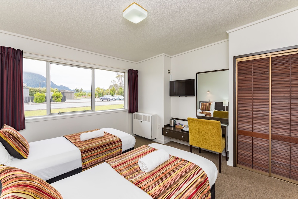 Heartland Hotel Haast 29/59
