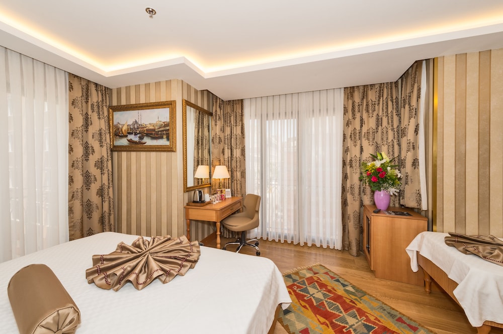 Aprilis Gold Hotel 20/50