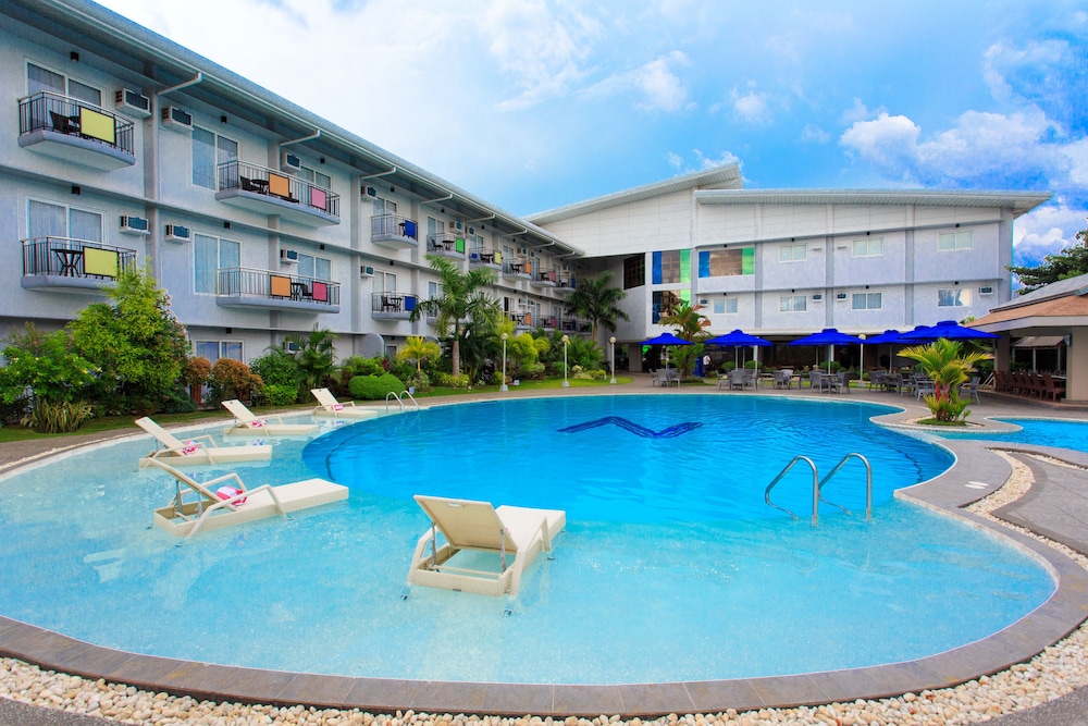 N Hotel 3/55