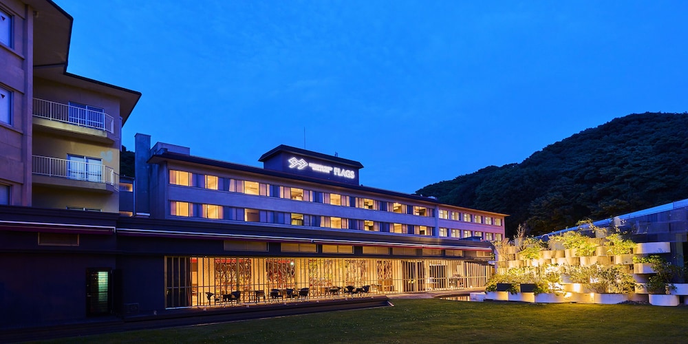 Kujukushima Bayside Hotel & Resort Flags 5/88