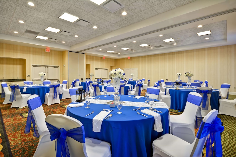 Hilton Garden Inn Tampa Riverview Brandon 51/53