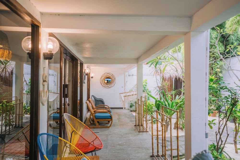 Tir Na Nog Gili Trawangan Accommodation 52/73