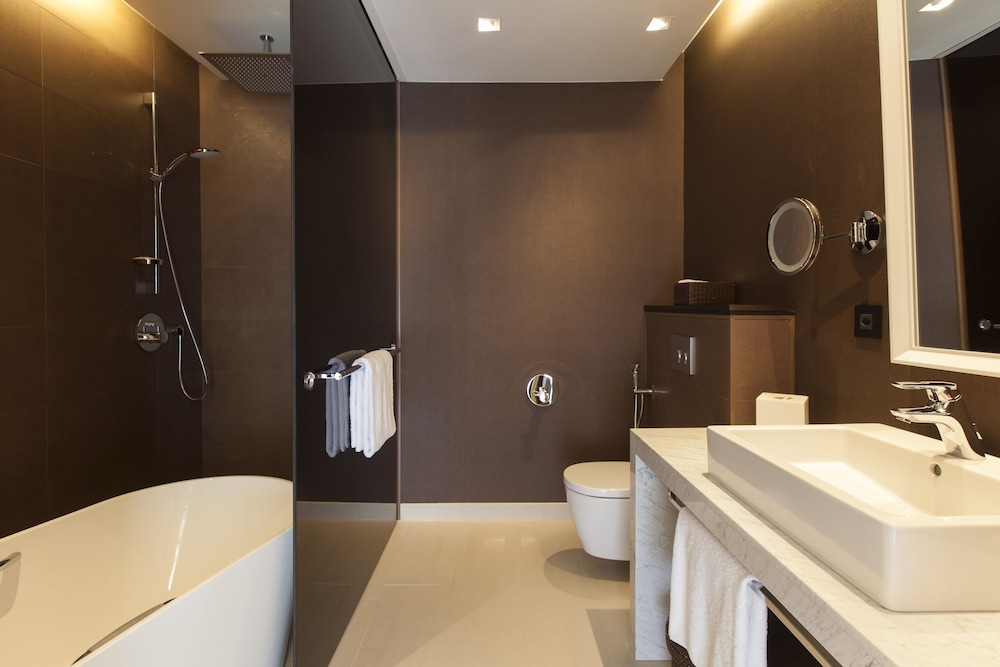 Crowne Plaza Geneva 29/82