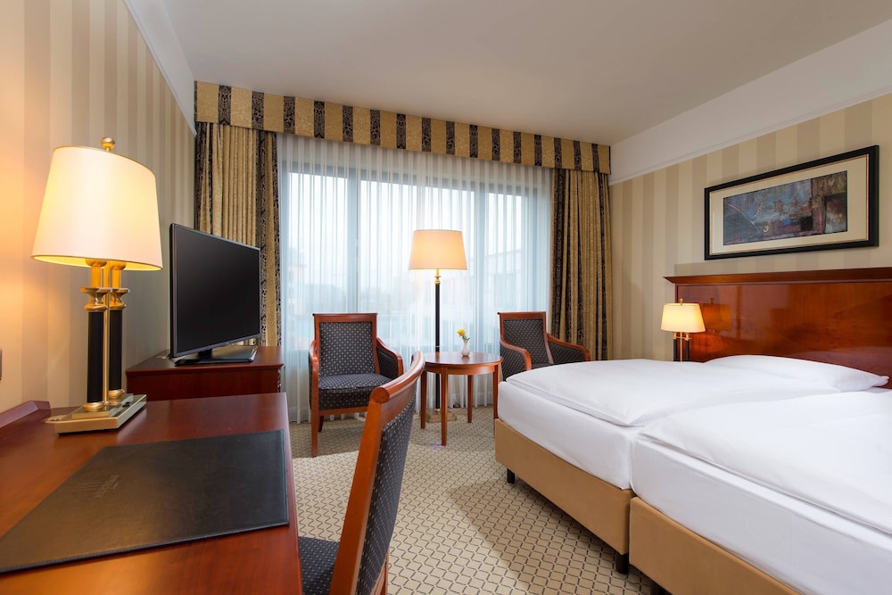 JW Marriott Hotel Berlin 11/68