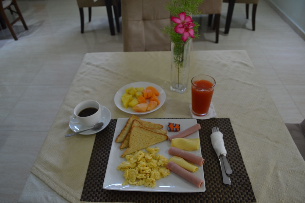 Hotel Renacer 20/34
