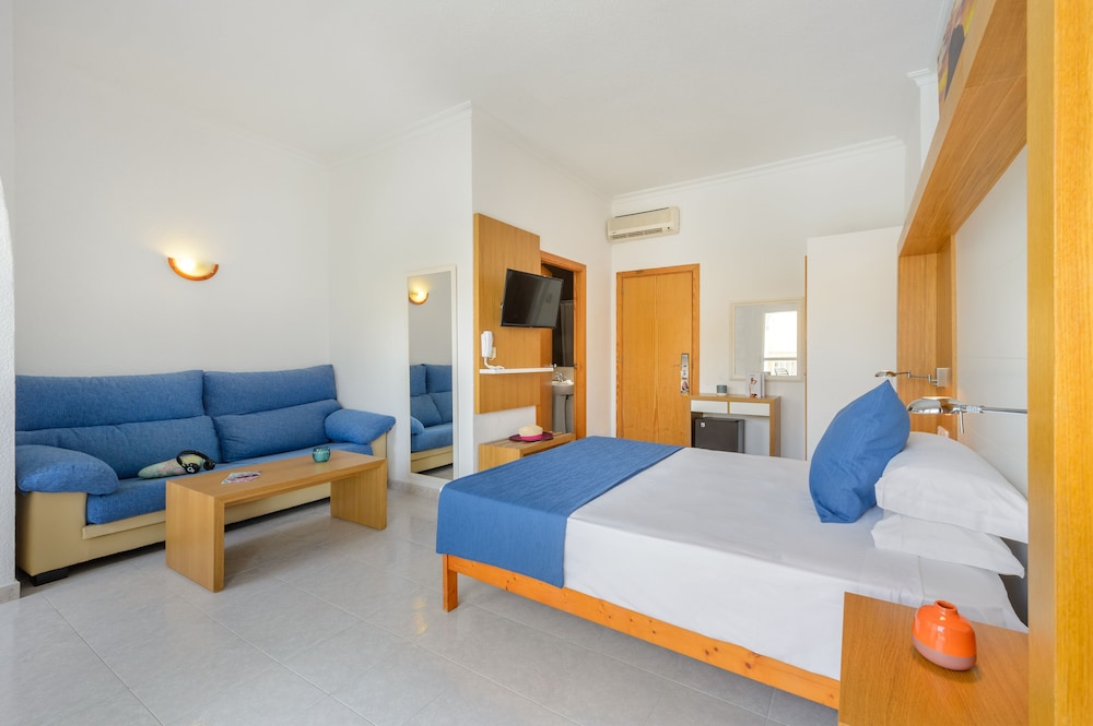 Aparthotel Vibra San Marino 14/40