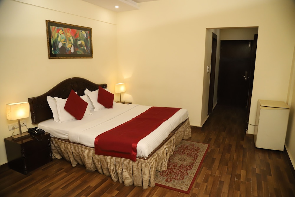 The Residency - A Boutique Hotel 8/33