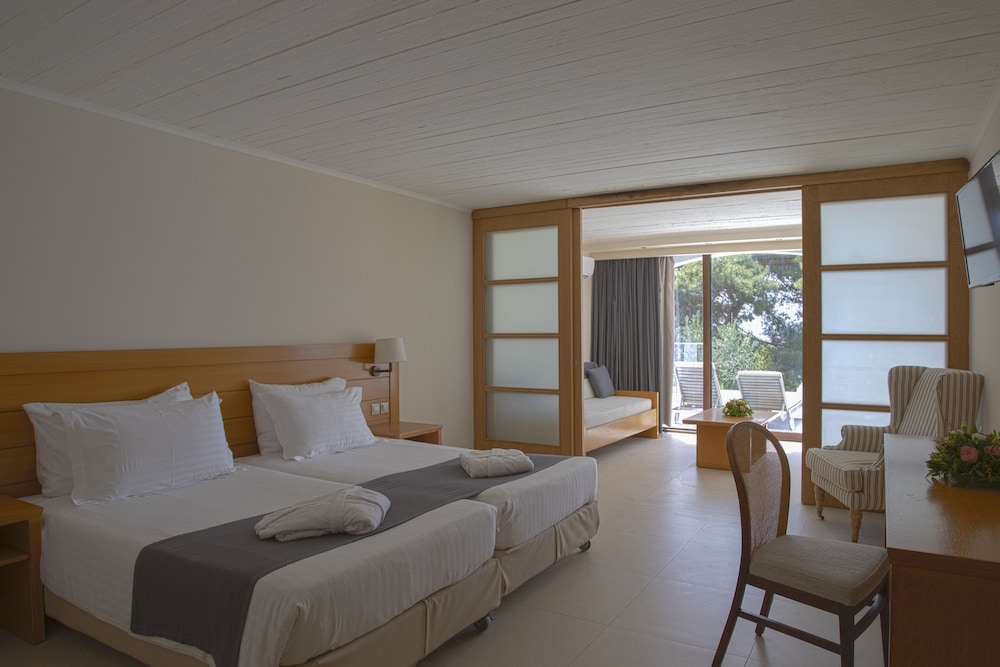 Corfu Holiday Palace 34/72