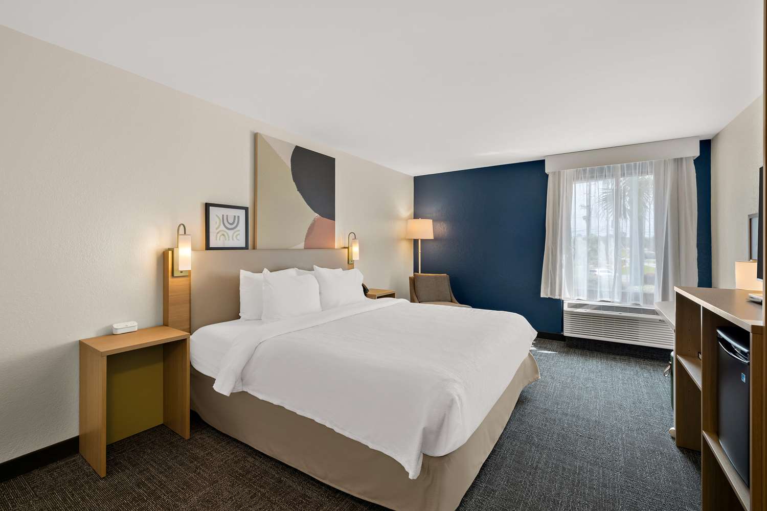Spark by Hilton Tifton 4/21