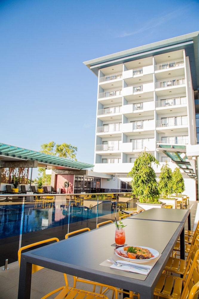 Rydges Palmerston 3/64