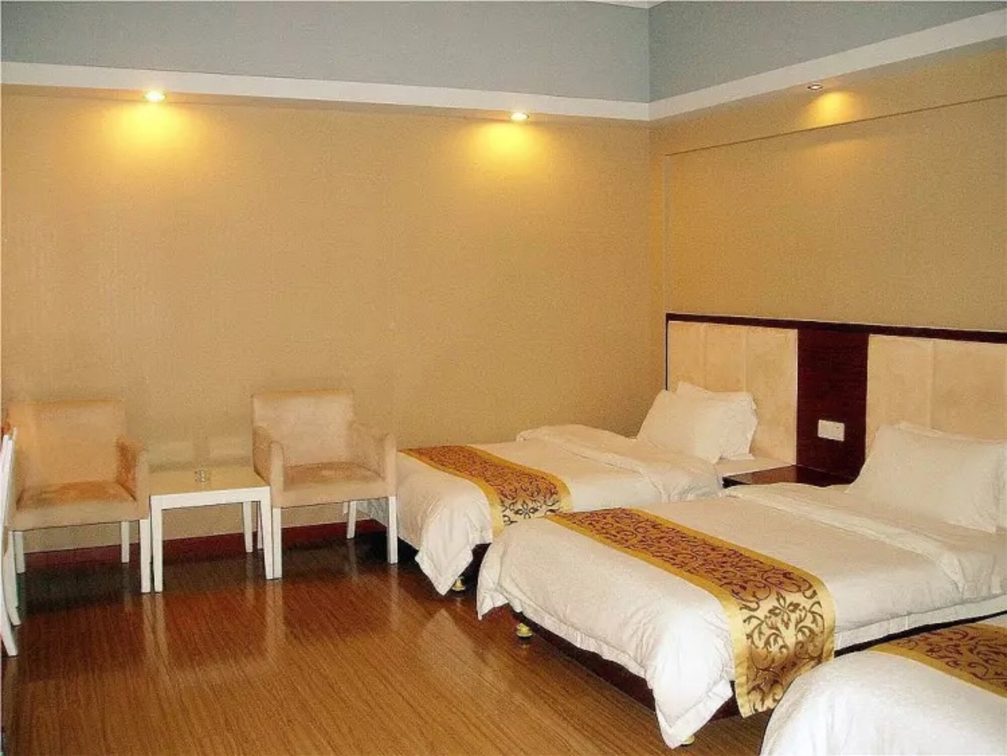 Deluxe, Triple, 3 Beds