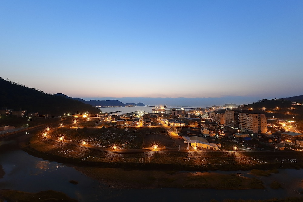 Lakeshore Hotel Suao 58/62