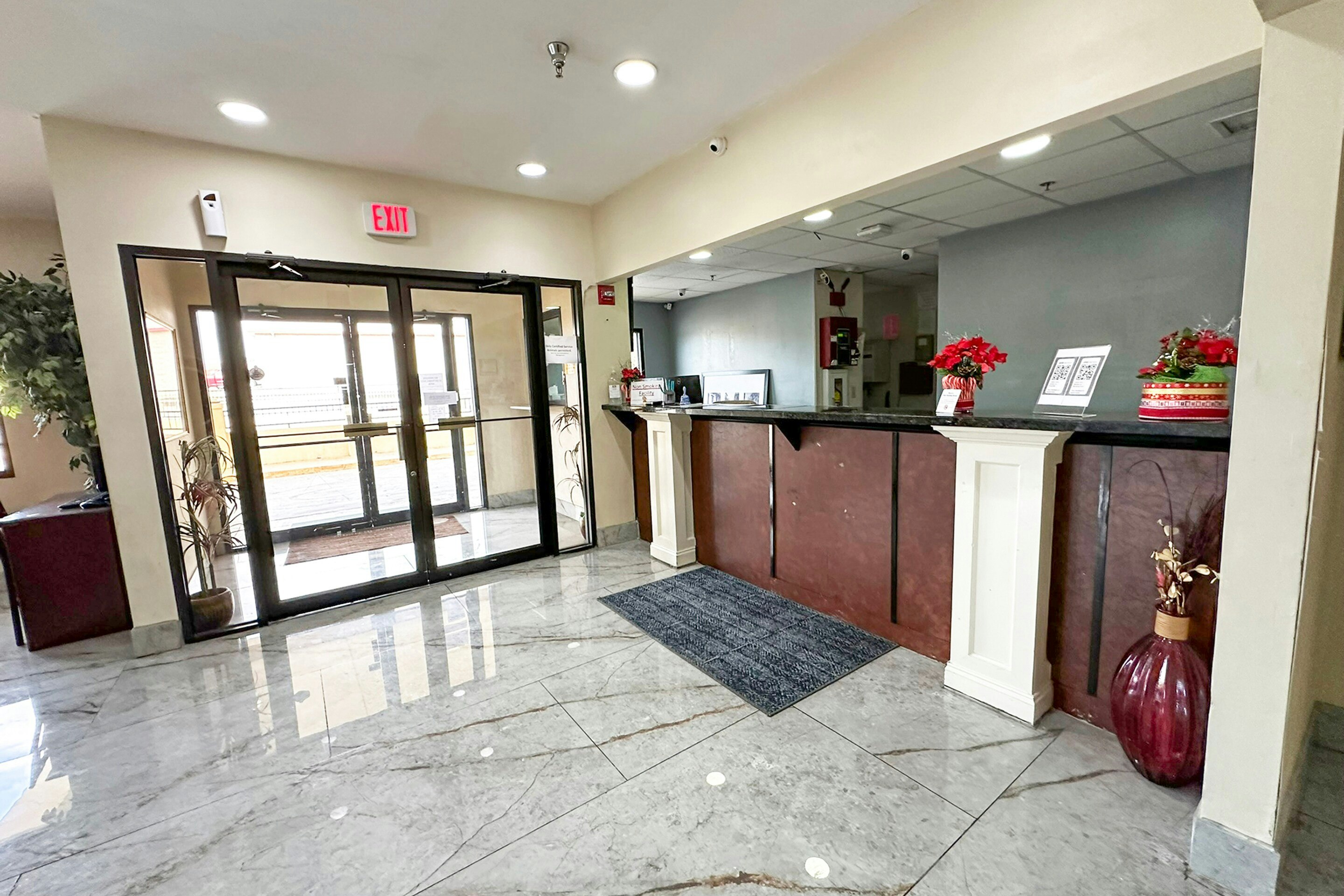 Lobby at OYO Hotel Rome West GA, ROME - GA