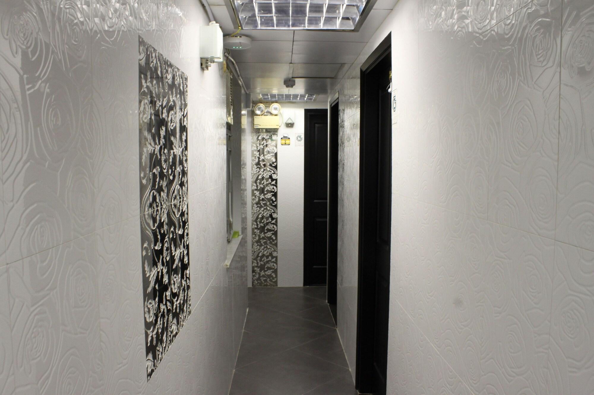 Paris Guest House 13/21