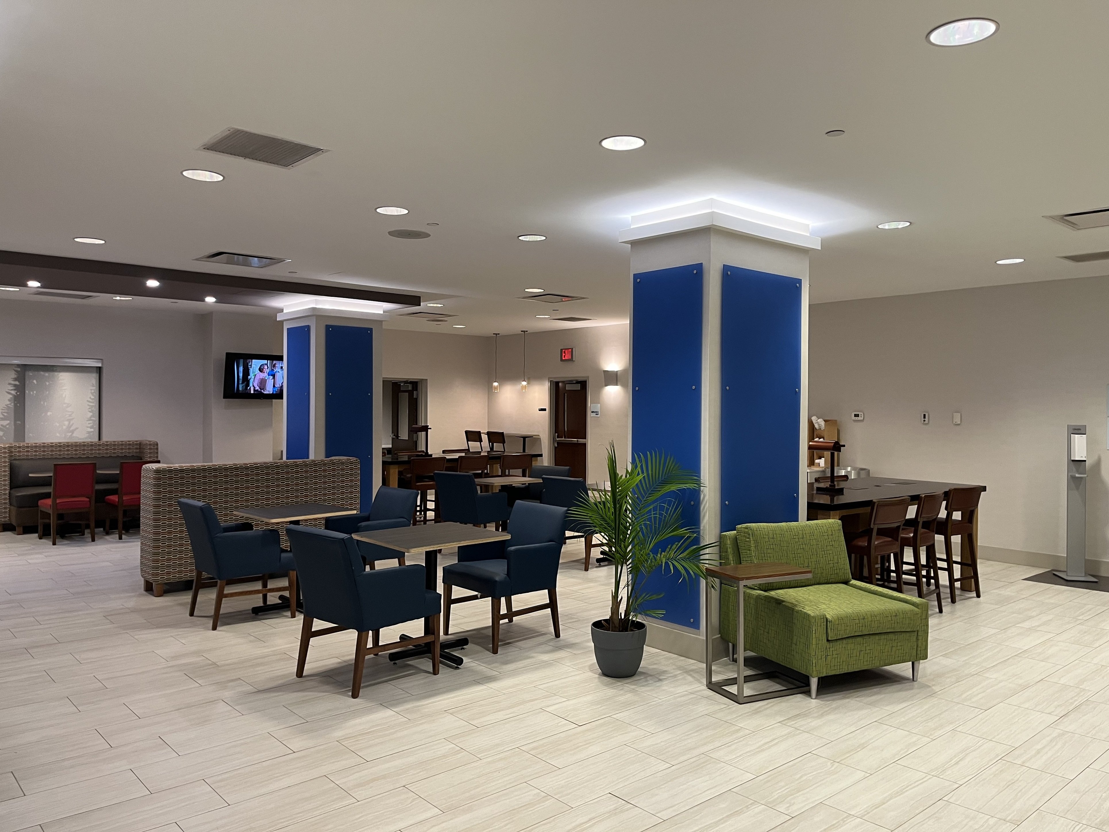 Holiday Inn Express Hotel Suites Williamsport 28/43