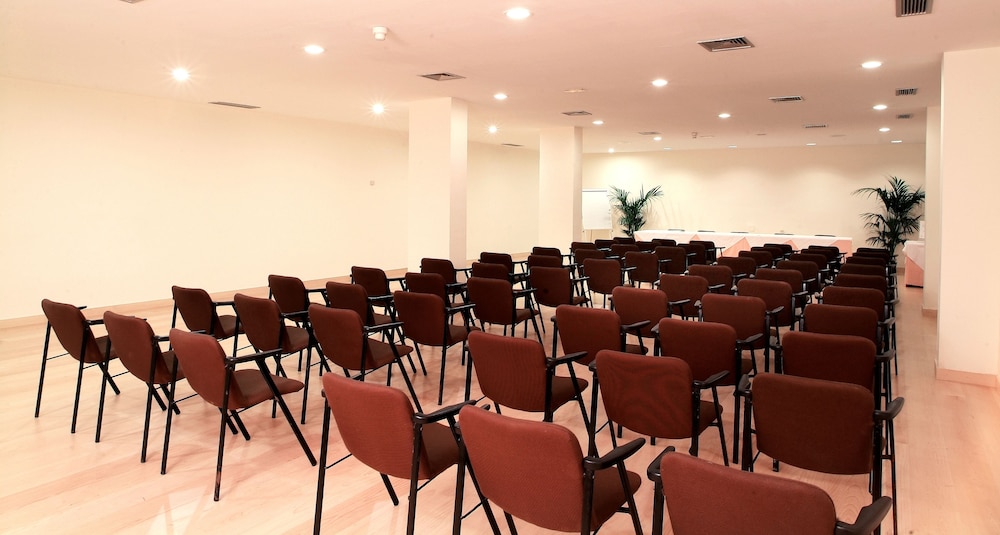 Hotel Spa S Entrador Playa 68/74