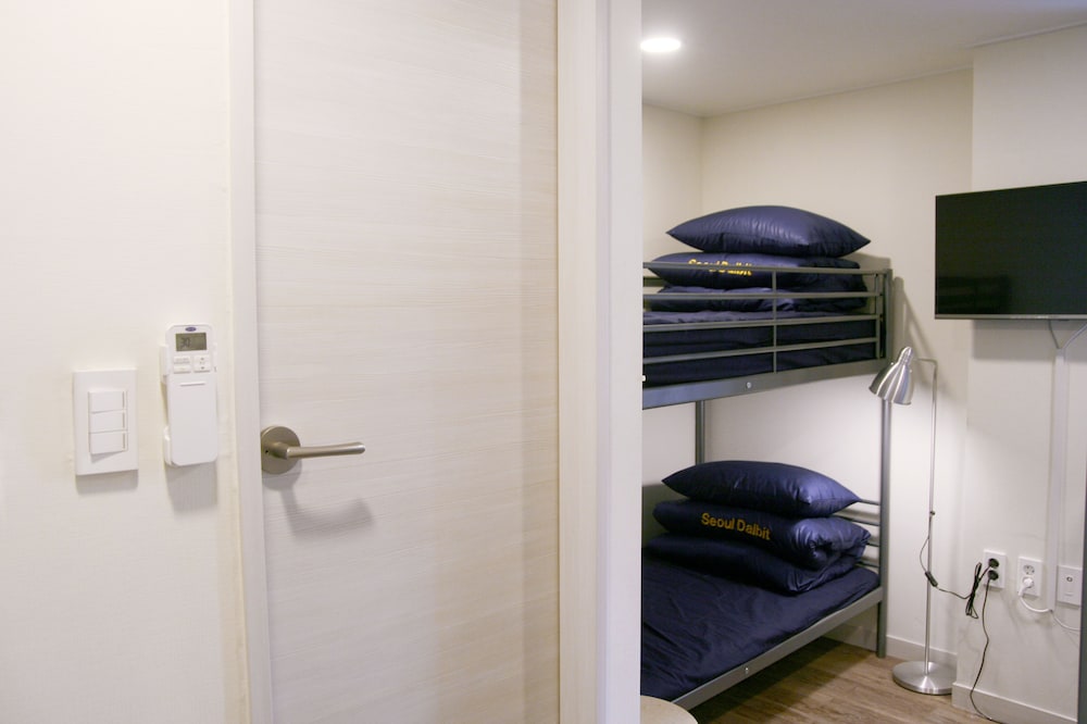 Seoul Dalbit Dongdaemun Guesthouse 46/50