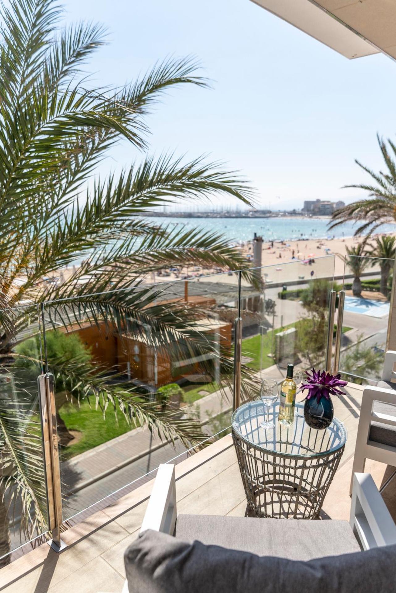 Apartaments Delfin 15/27