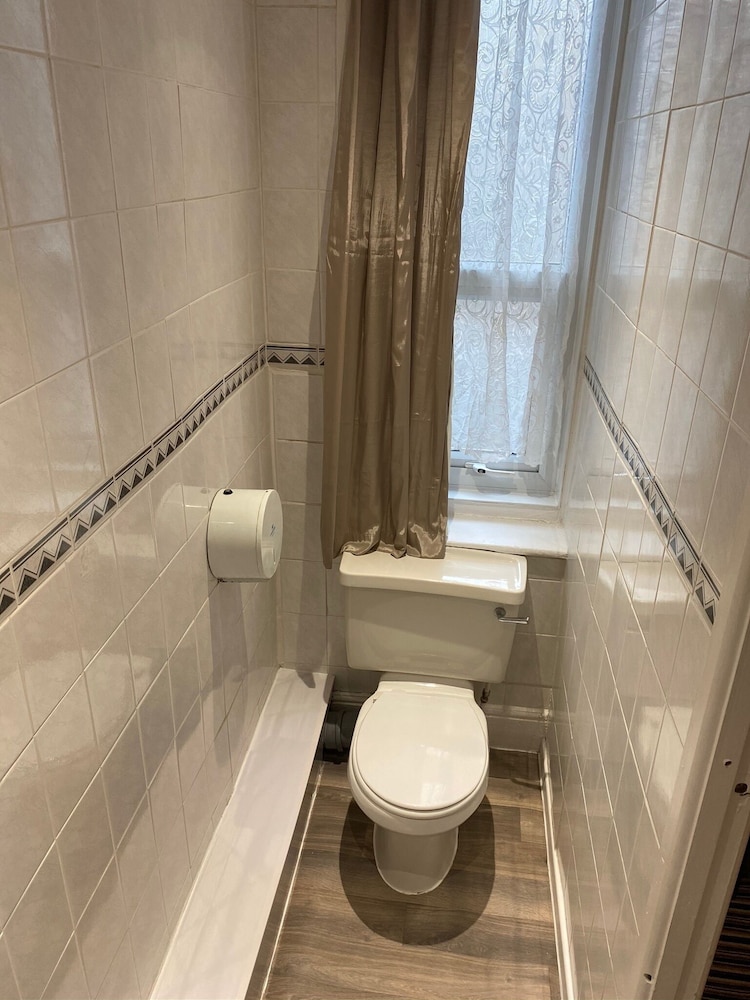Grange House Hotel 49/51